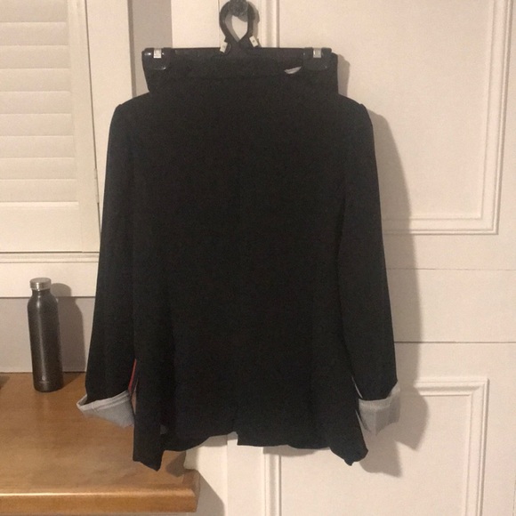 Black blazer - Picture 3 of 3